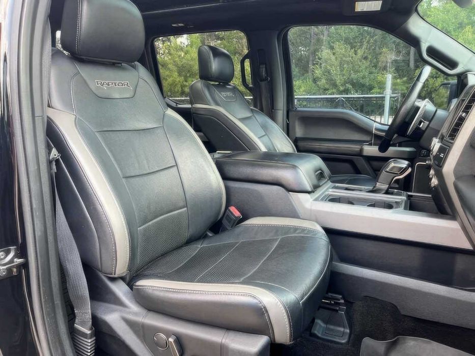 Ford F-150 Raptor      2018