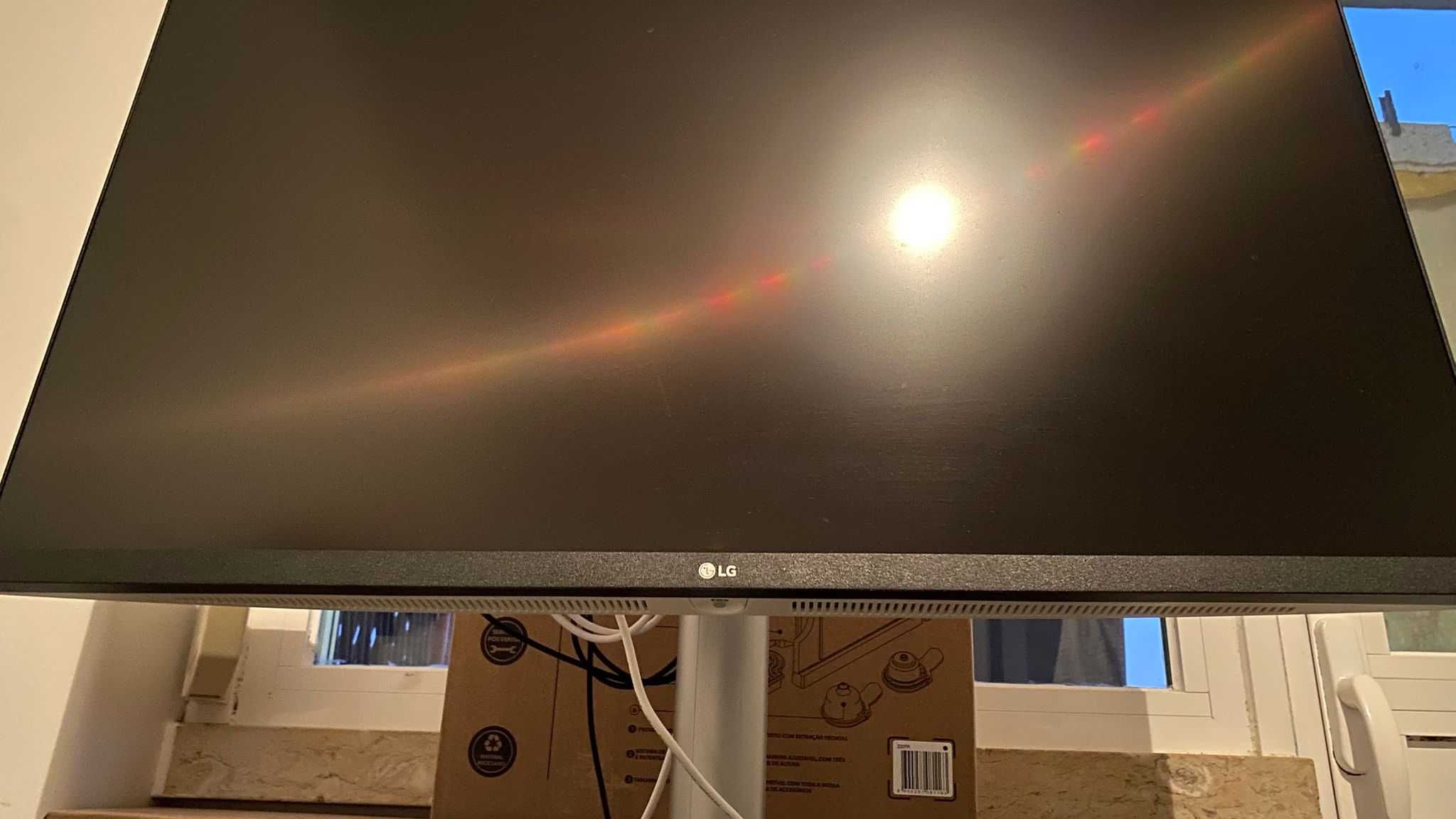 Monitor LG 32" 4K HD