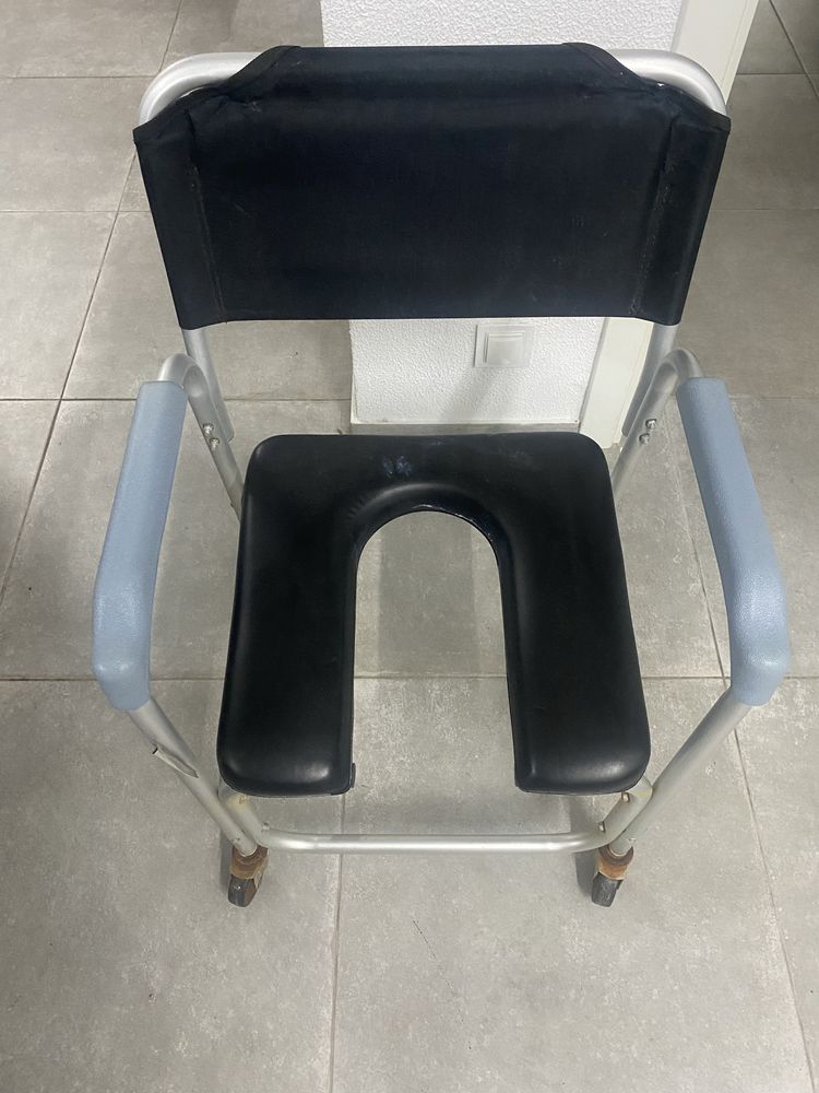 Poltrona/cadeirao elevatoria c sistema eletrico,oferta cadeira banho
