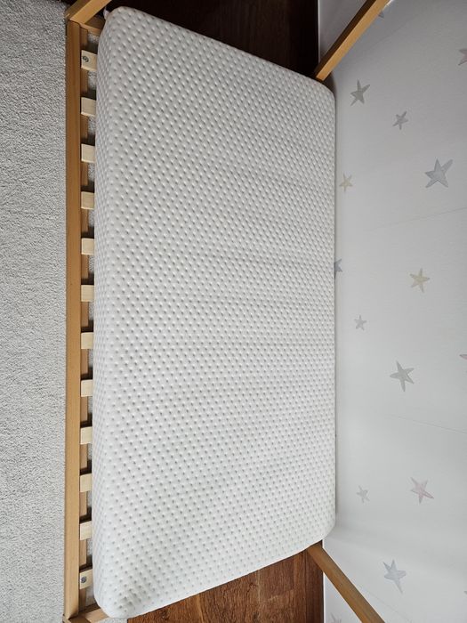 Cama MONTESSORI para criança