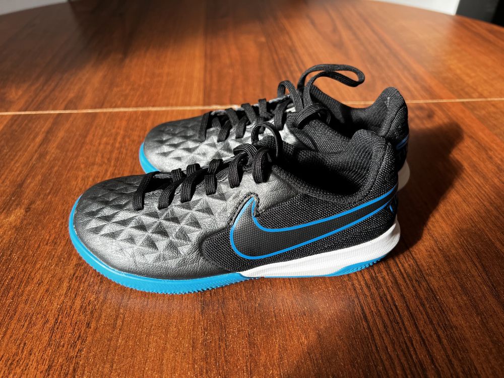 Halówki NIKE Tiempo Junior