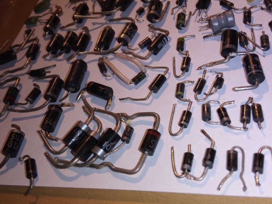 Tranzystor, kondensator itp