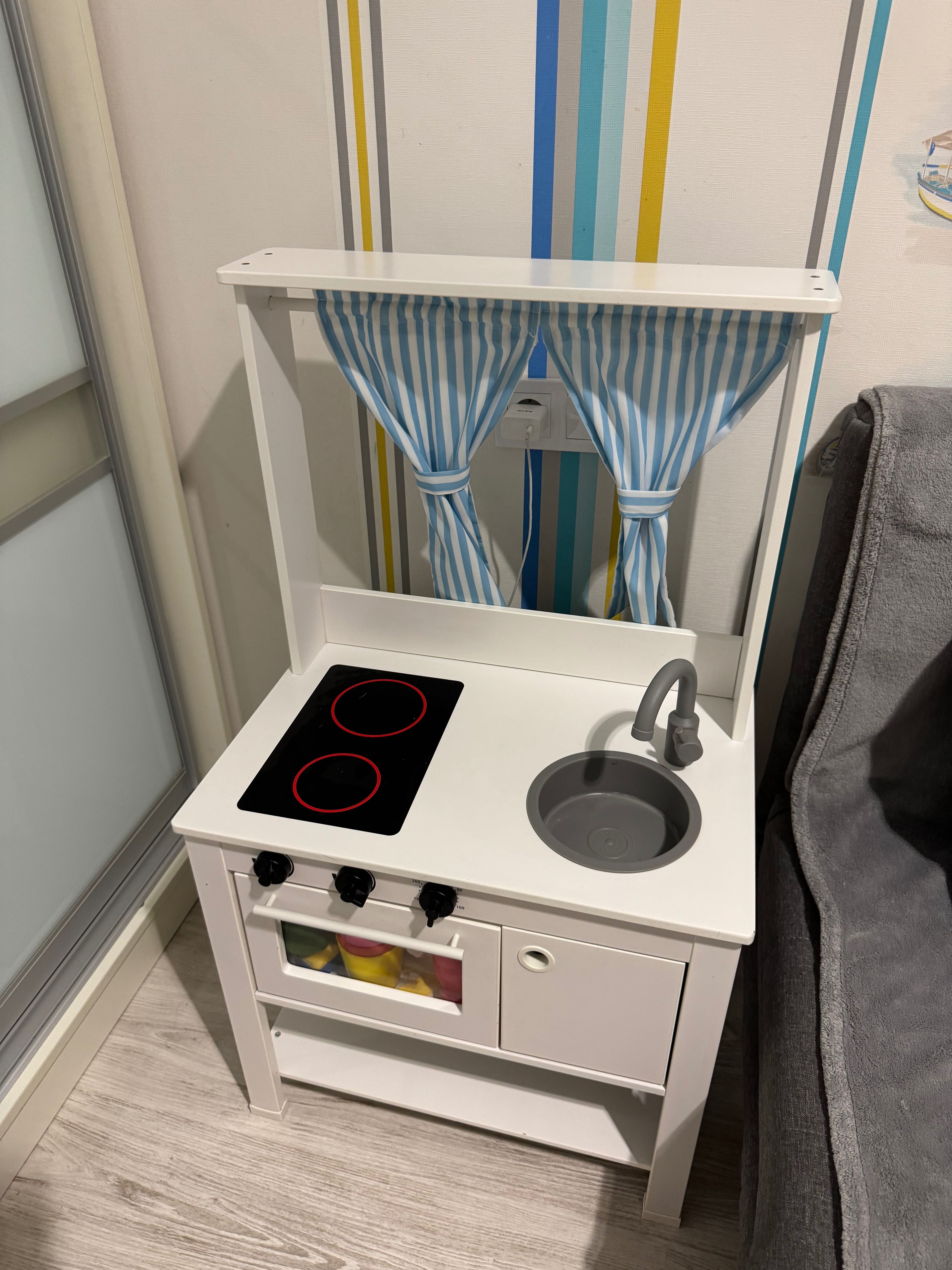 Дитяча кухня IKEA