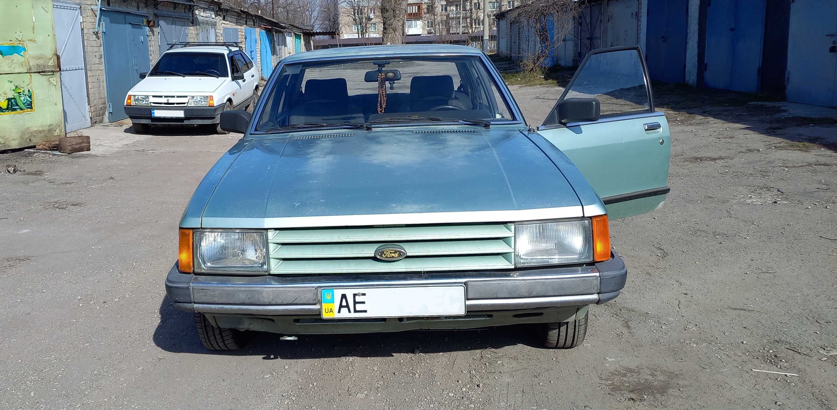 Продам FORD GRANADA 1981 г.в.