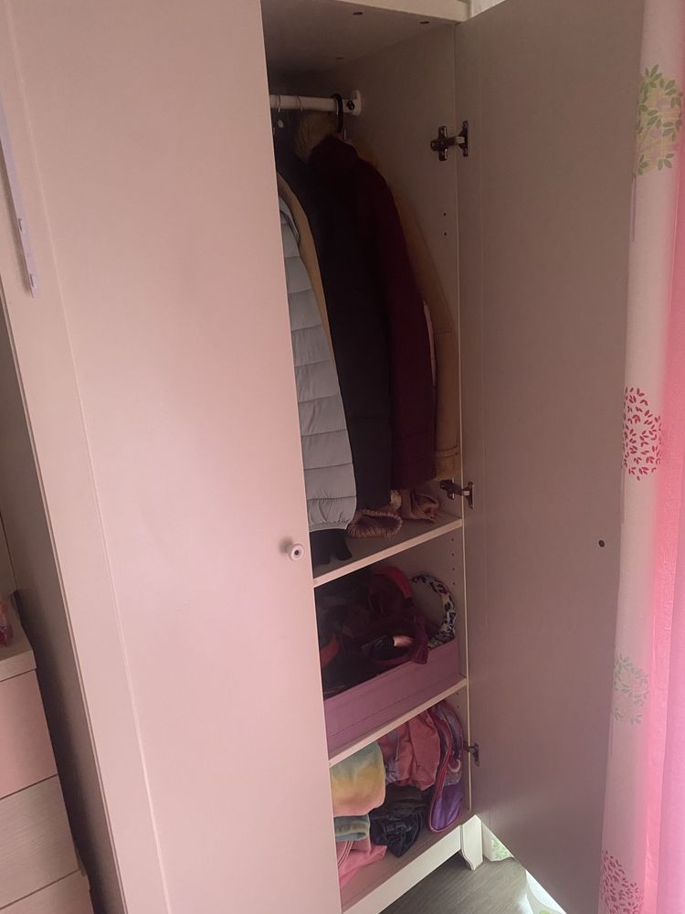 Roupeiro criança Ikea
