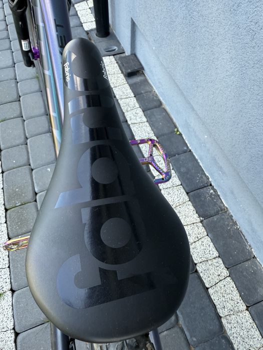 Siodełko fabric bardzo dobry stan dirt dh enduro