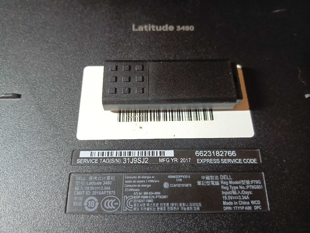Laptop Dell latitude 3480 i5-7gen 8gb ram 256 ssd