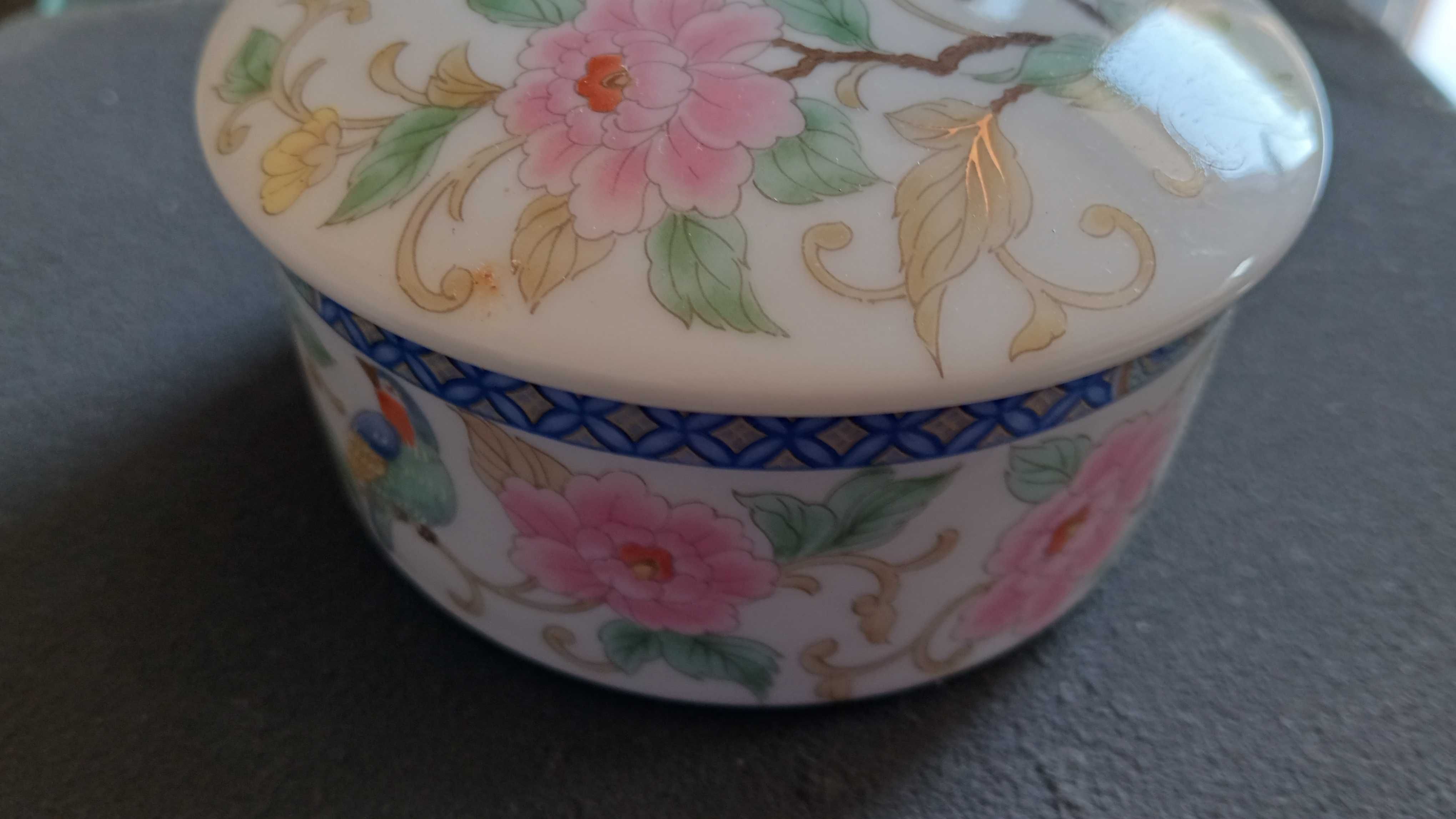 Caixa porcelana oriental