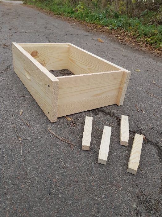 Улей рогач, улей рогатый, рамки для пчёл, мед,