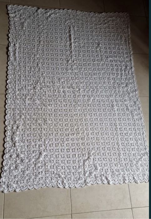 Toalha de renda feita à mao