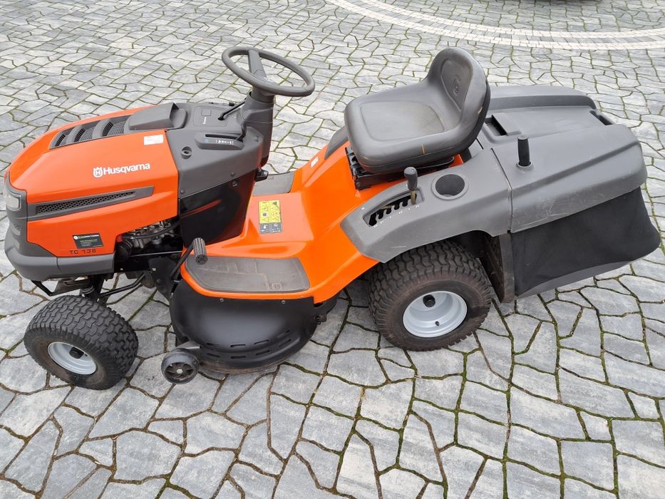 Zadbany mało używany  traktorek kosiarka Husqvarna