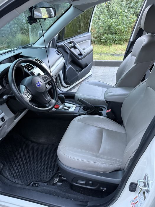 Subaru Forester 2014р в дуже збереженому стані