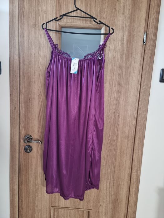 Nowa z metka Fioletowa koszulka nocna