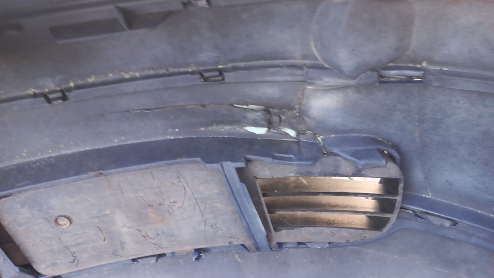 VW Passat b5 zderzak 95-99 przód przedni granatowy la5e