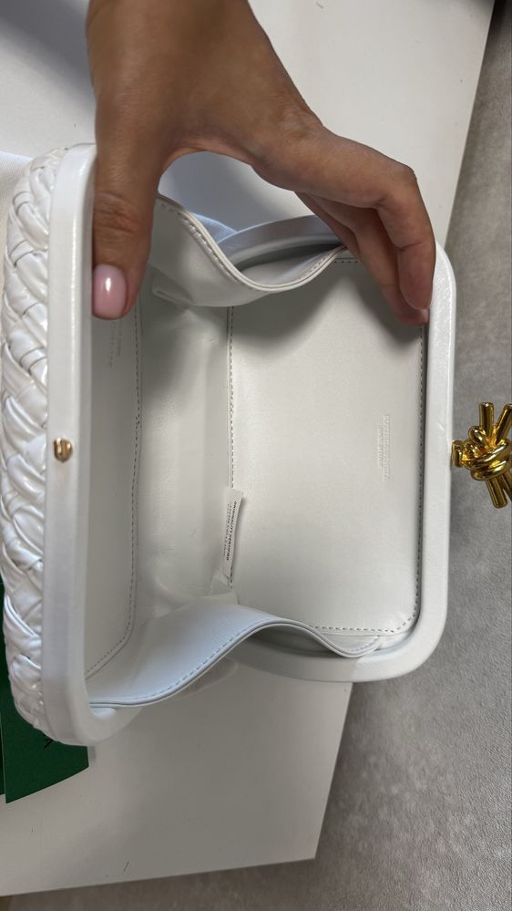 Клатч Bottega Veneta оригінал в ідеальному стані
