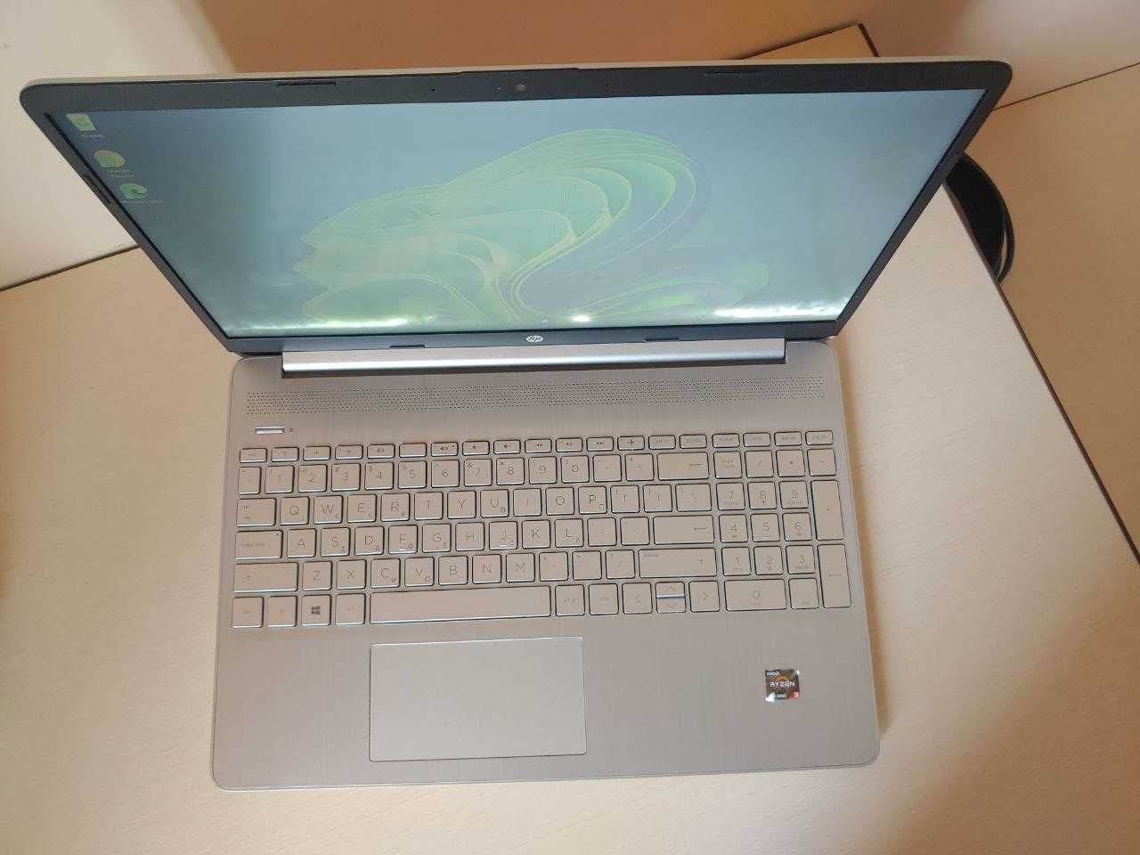 Ноутбук HP Laptop 15s-eq2021nv на NVME M2 ssd AMD Ryzen 3 5300U