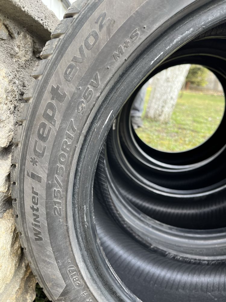 Шини Hankook 215/50R17