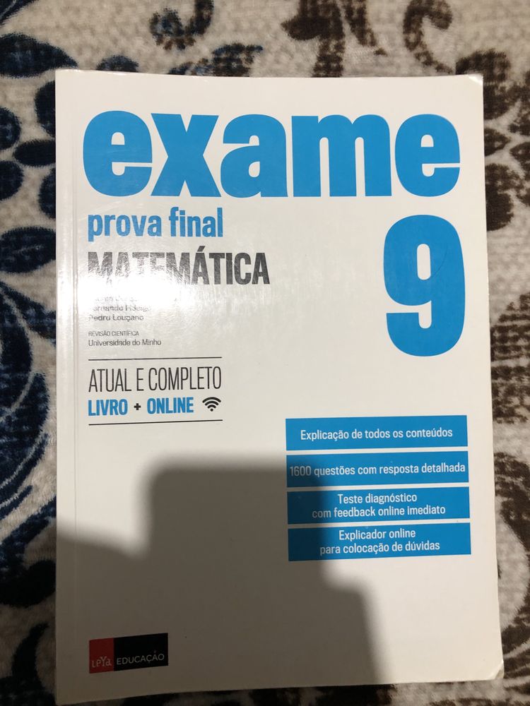 Livro de exames de portugues e matematica