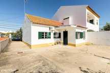 Moradia Térrea T2 c/ Quintal | Canaviais, Évora