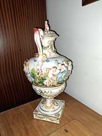 Jarrão antigo em porcela italiana Capodimonte