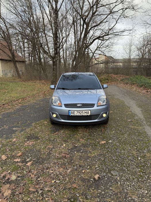 Продам Ford Fiesta