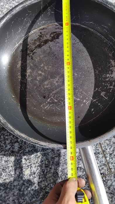 5 frigideiras /sertã de restaurante