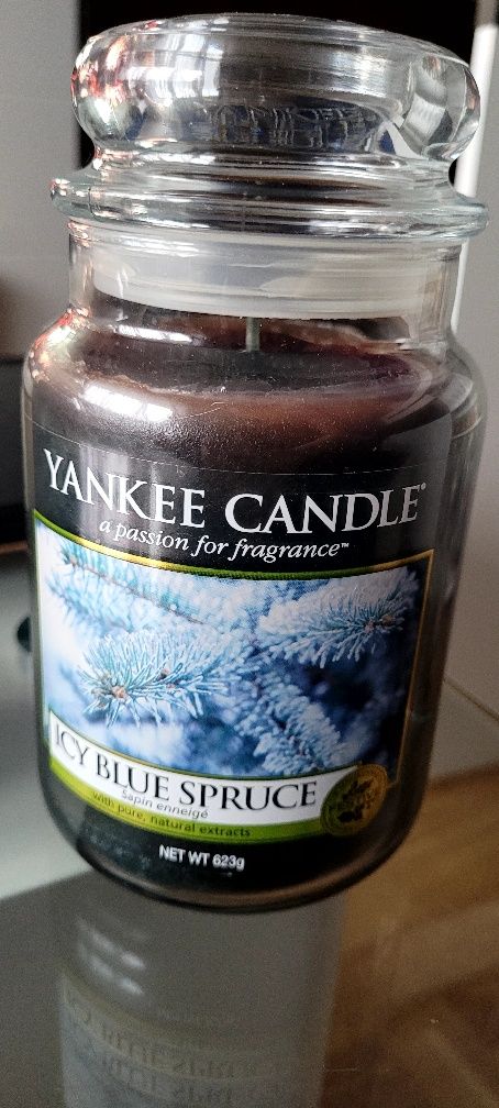 Yankee candle Icy Blue Sprcue nowa unikat 623 g