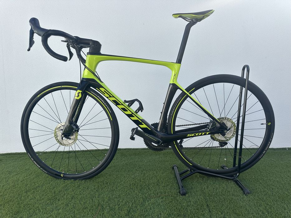 Bicicleta de estarda Scott Foil 20Disc
