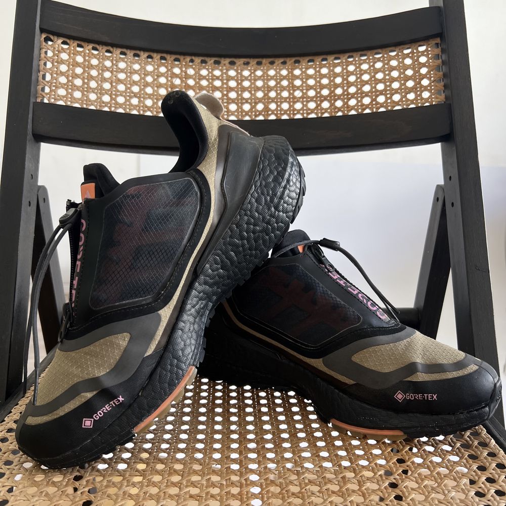 Чоловічі кросівки Adidas Ultraboost 22 Gore-Tex GZ6876