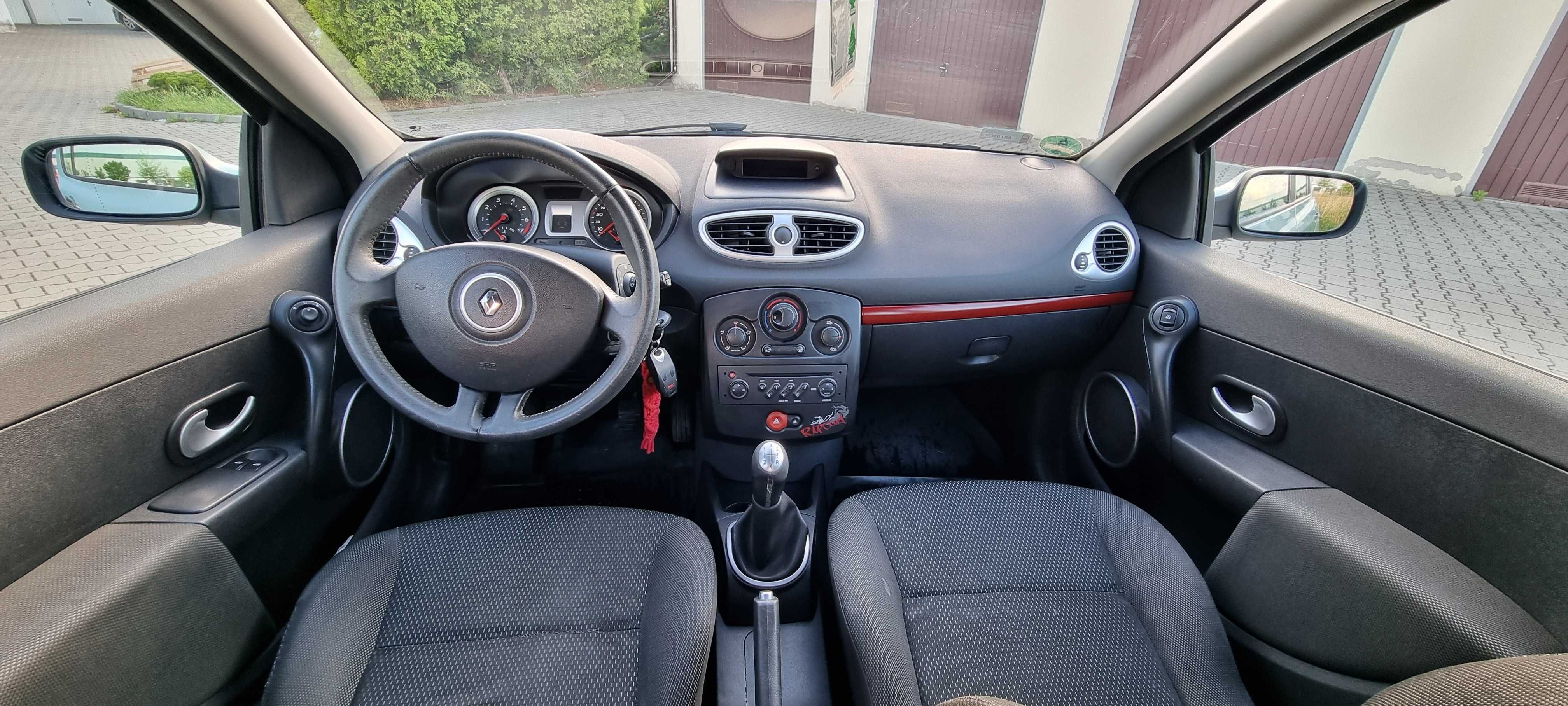 Renault Clio 3 Rip Curl 1.2 benzyna - 2007 rok - zadbany - klima