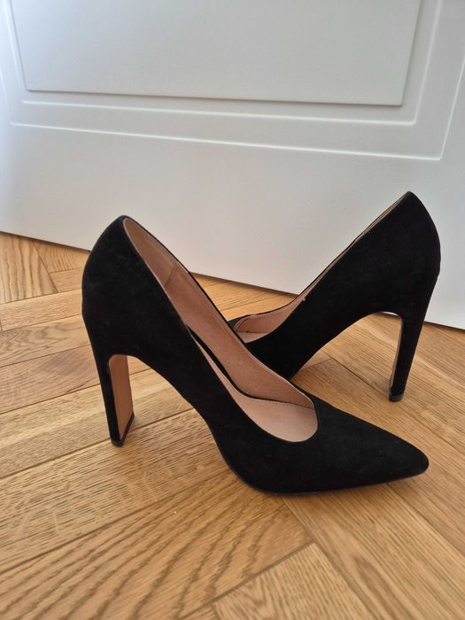 Buty na obcasie czarne, KAZAR STUDIO Rozmiar 39