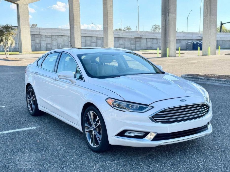 Ford Fusion Titanium      2017