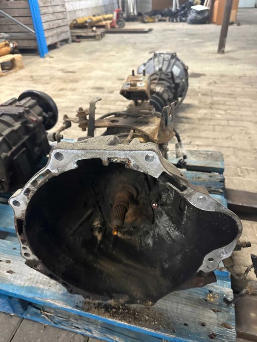 Toyota Dyna 100 Skrzynia Biegów Manualna 2.5 3.0 D4D Pojedyńcze Koło