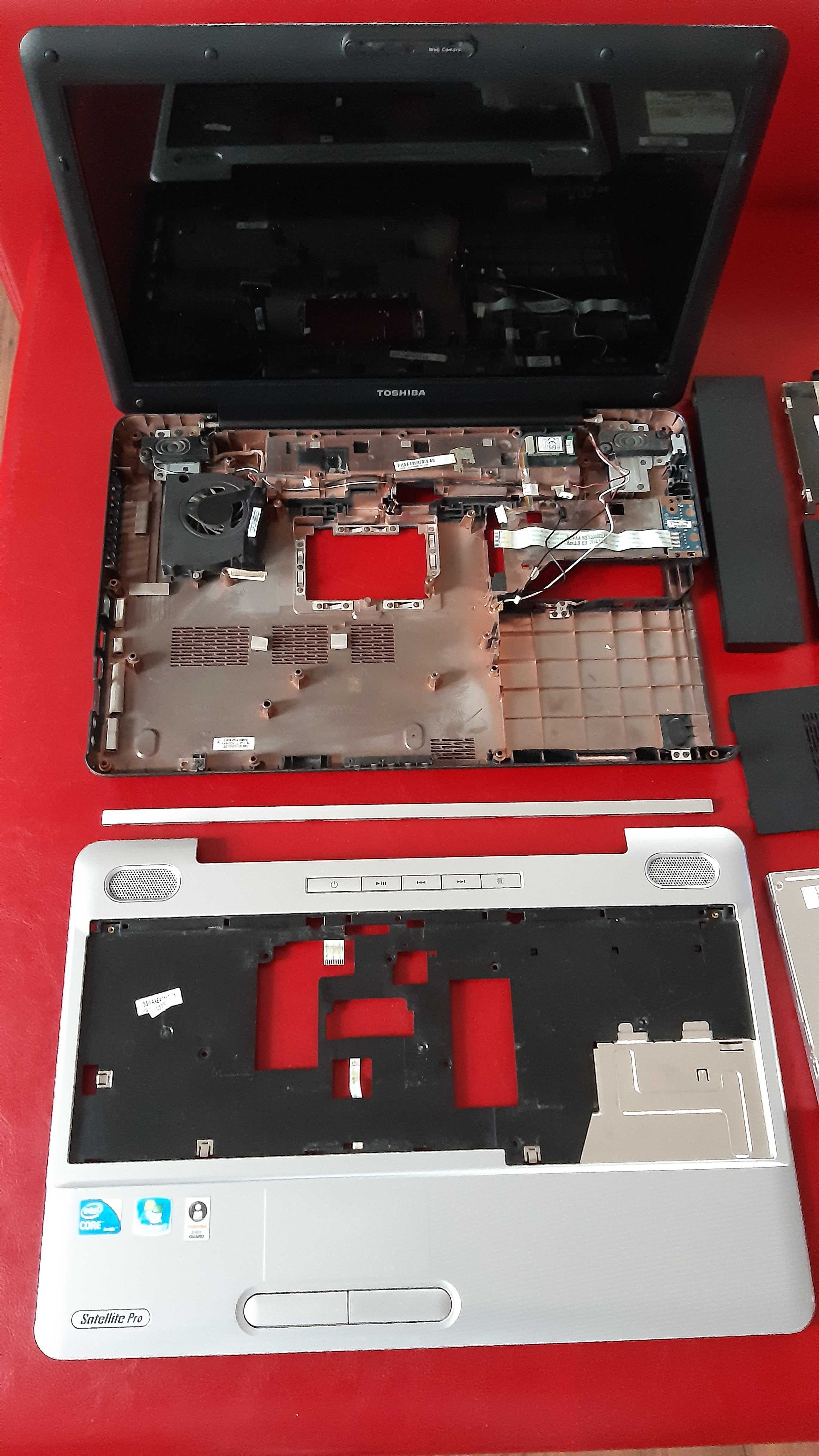 Laptopa Toshiba SATELLITE PRO L500-1TX Błyszcząca na części