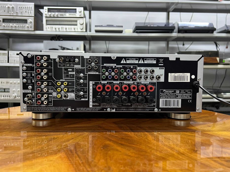 Amplituner Pioneer VSX-915 Audio Room