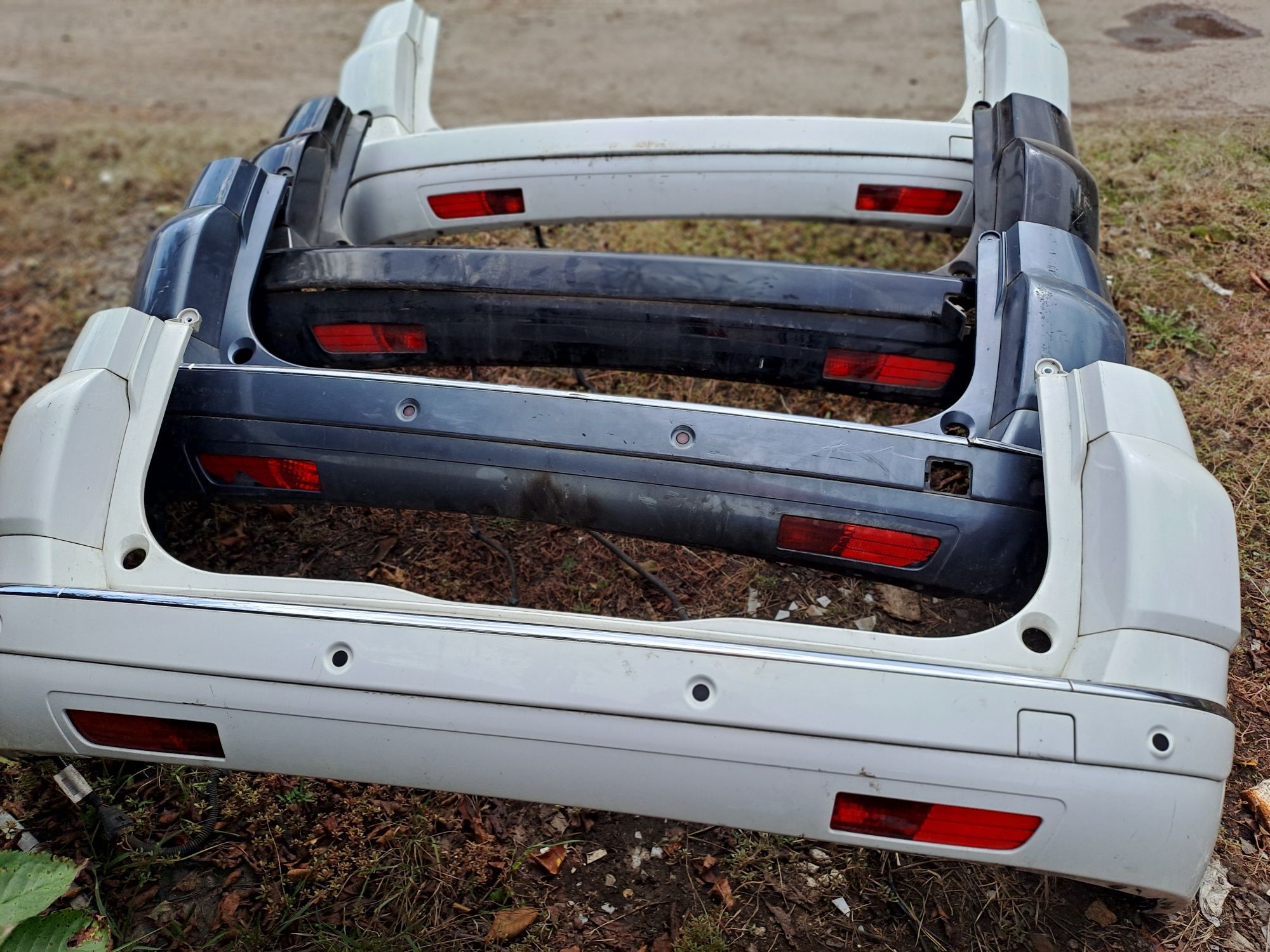 Бампер зад Citroen C4 grand Picasso 2006-2013