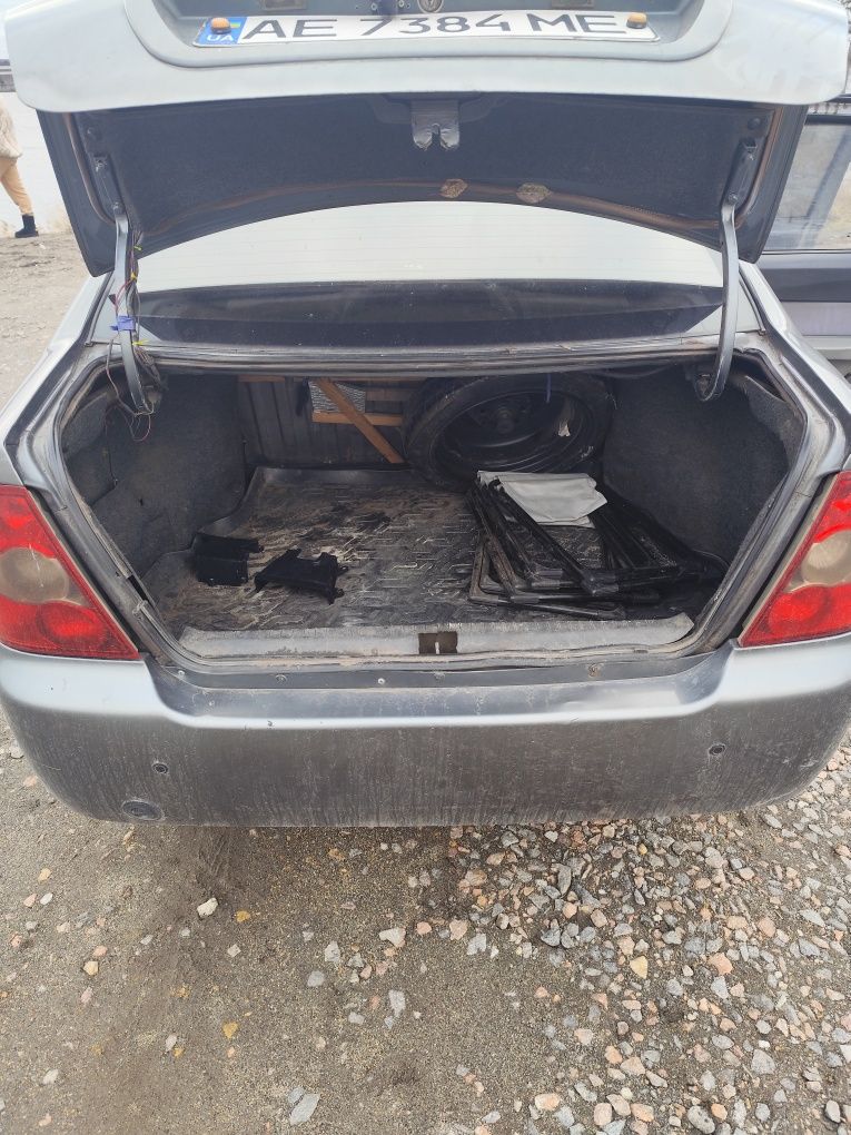 Продам машину Geely