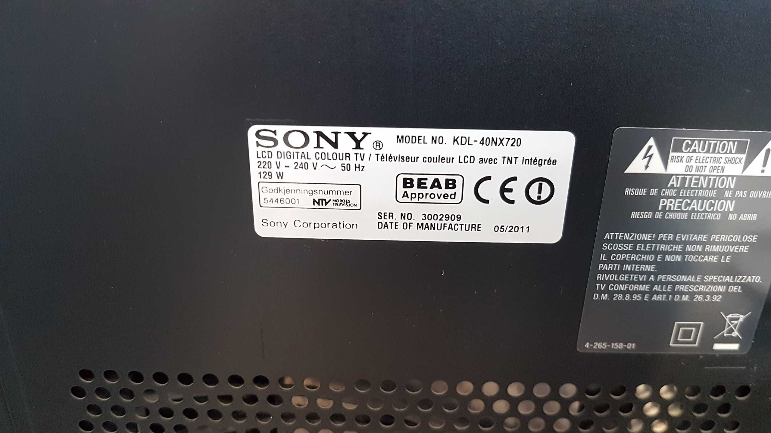 Telewizor 3D Sony KDL-40NX720 plus soundbar,Chromecast