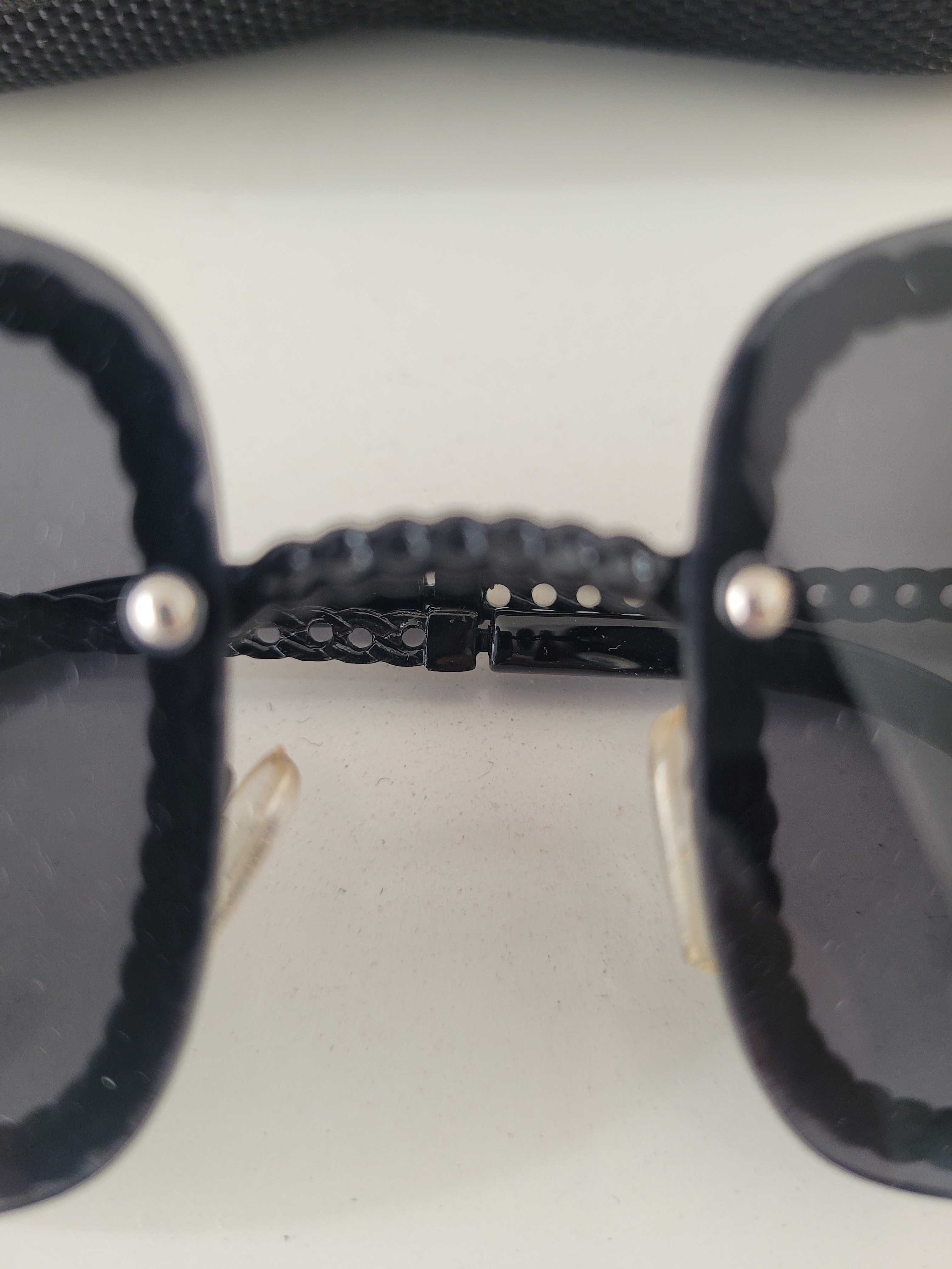 Oculos de sol de senhora novos.
