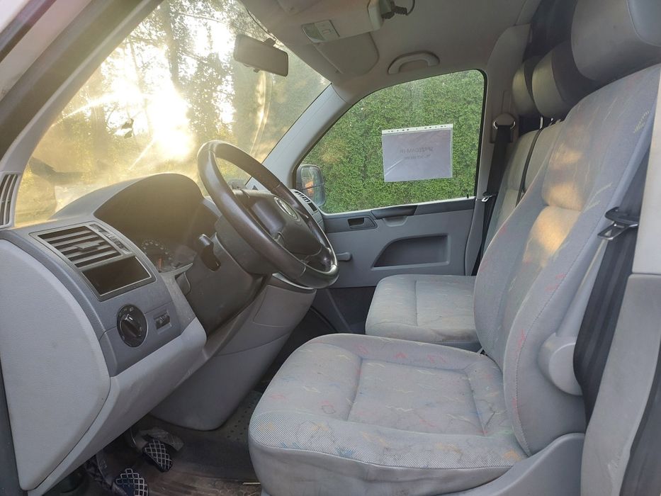 Sprzedam Volkswagen Transporter T5