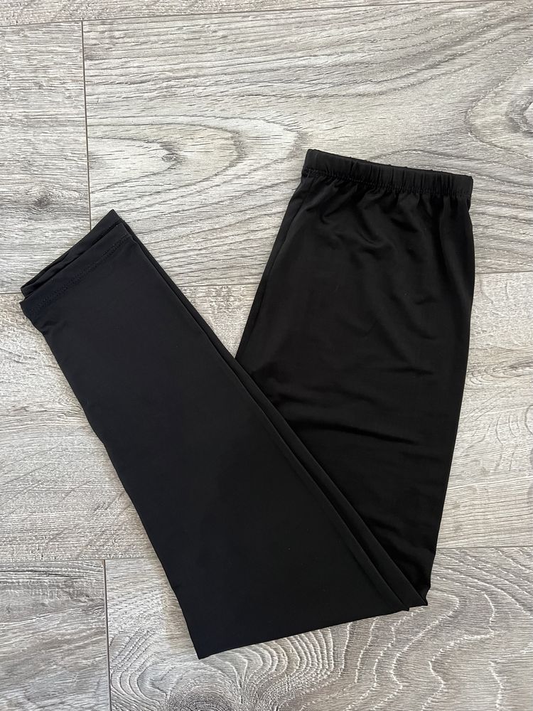 Czarne legginsy S
