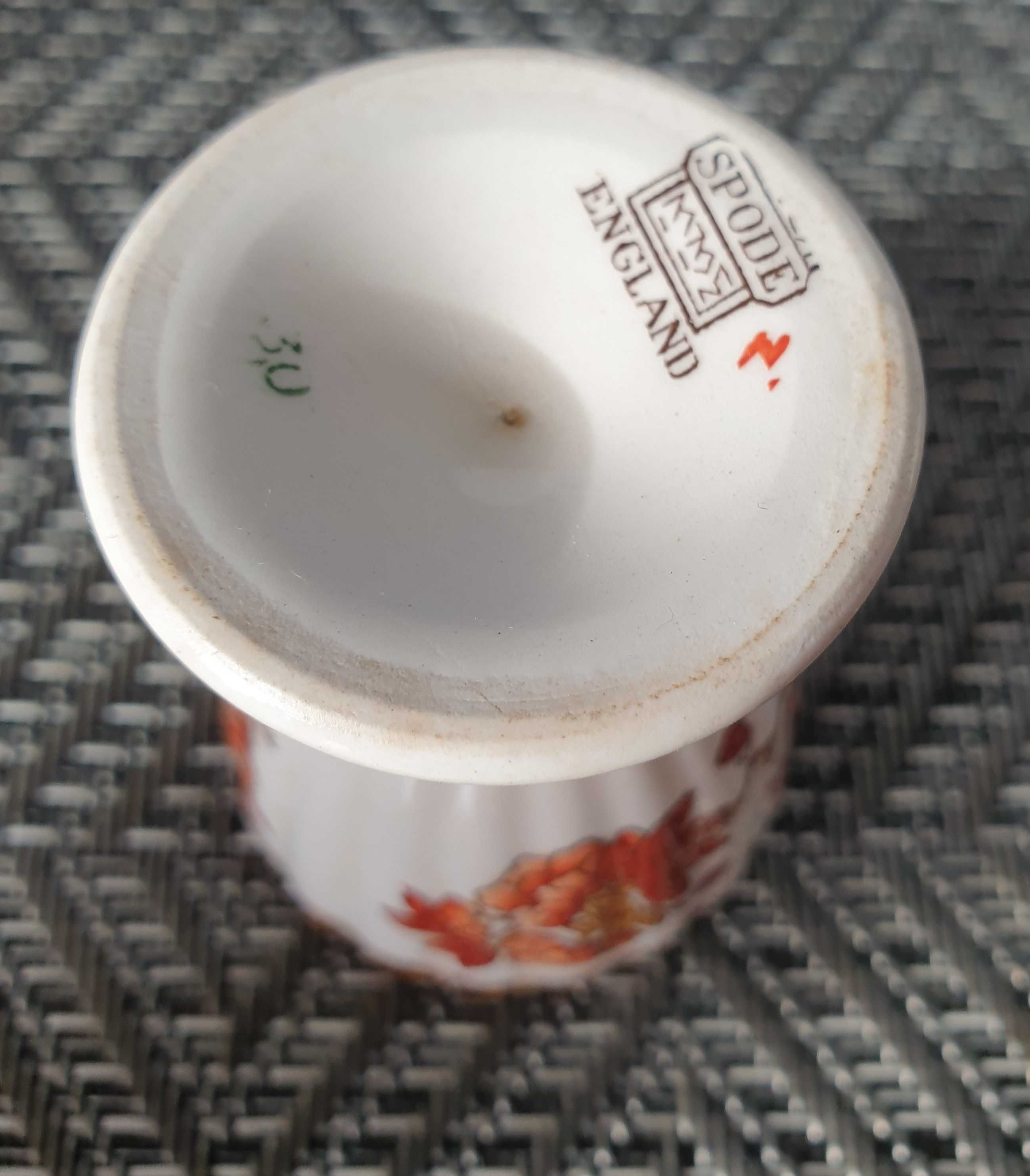 Podstawka kieliszek na jajko porcelanowy England porcelana vintage