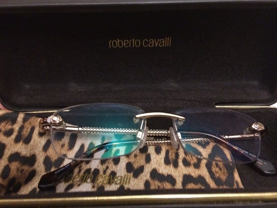 Okulary Cavalli dla każdego /unisex. Patenty na szkła o różnej mocy