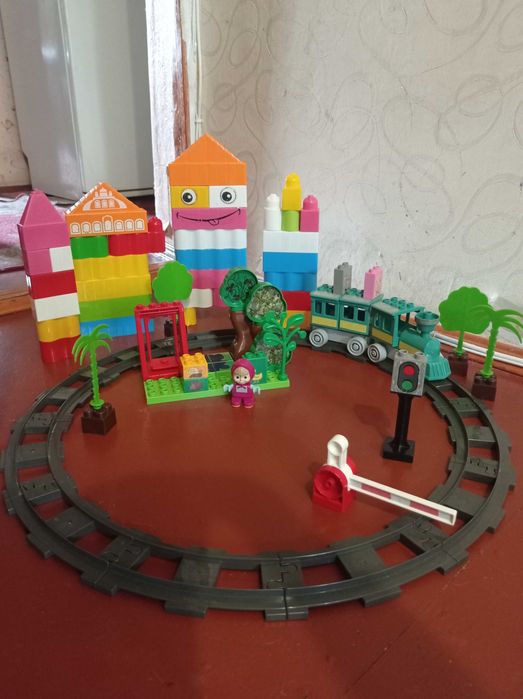 Дитяча залізниця, конструктор