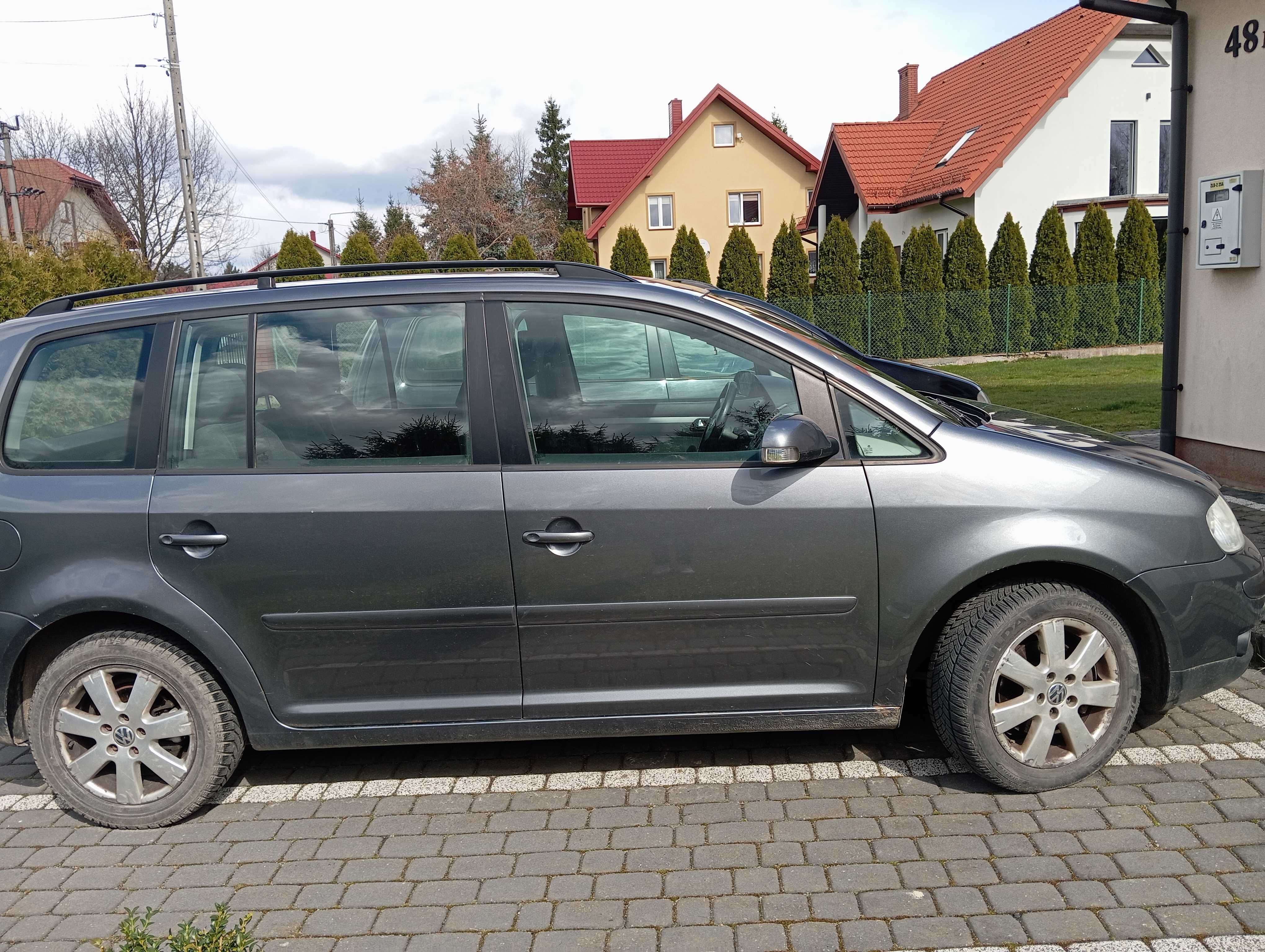 Sprzedam Volkswagen Tourana