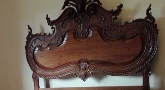 Cama estilo barroco