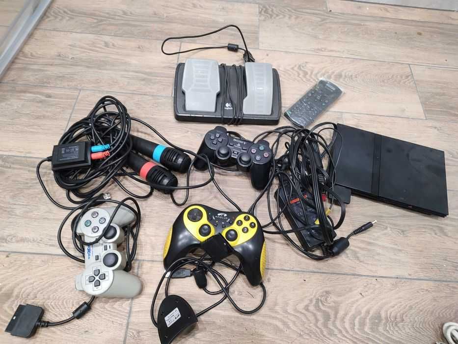 Zestaw PlayStation 2 gra z akcesoriami