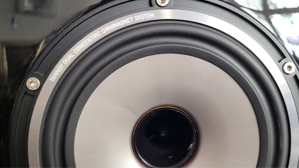 Tannoy Revolution kolumny głośnikowe