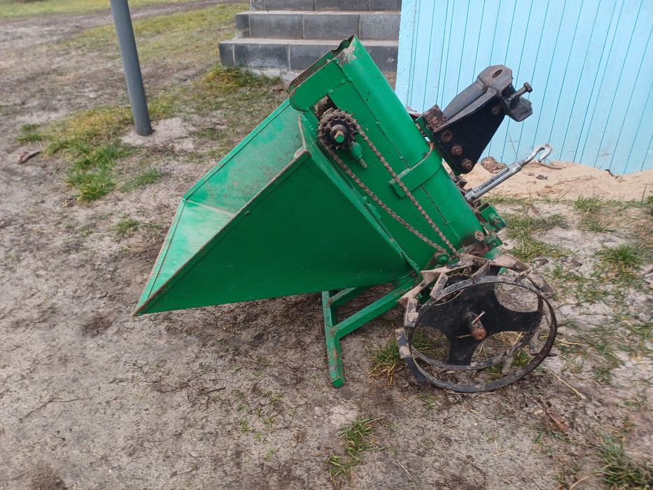 Мотоблок Зубр 10 з навсним в комплекті