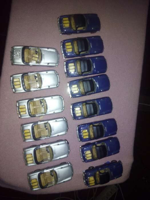 Carros em miniatura MGB